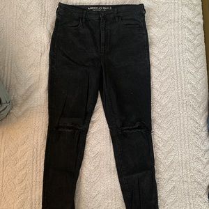 Black high rise stretch jeans!